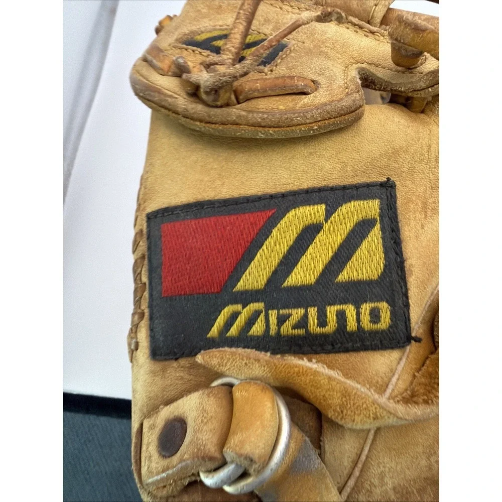 Mizuno Victory Premier MVP 1277 11